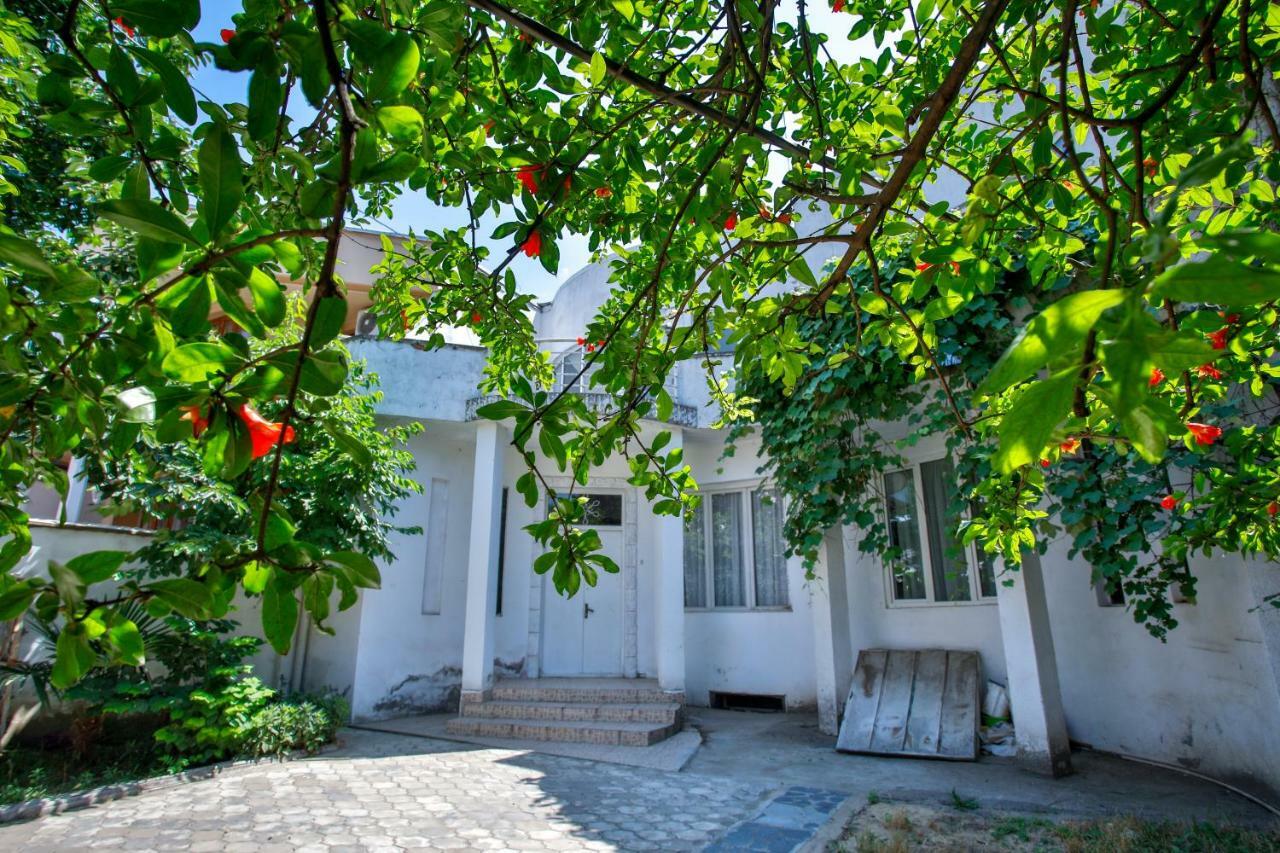 Pospolita Guest House Kutaisi Exterior foto